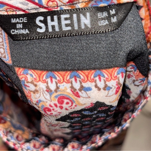 SHEIN Sleeveless, Black and Red, Paisley, Maxi Dress w/ Ruffle Hem. Size Med - Picture 6 of 6